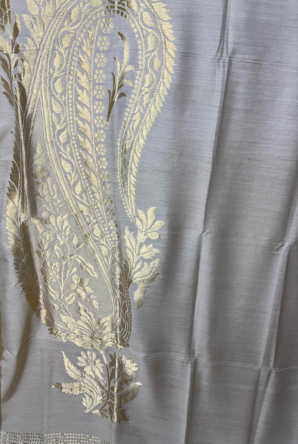 Dyeable Banarasi Handloom Pure Moonga Silk Paisley Design Dupatta - Luxurion World- Crafted Heirlooms