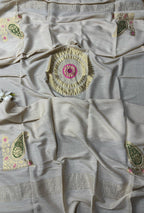 Dyeable Banarasi Handloom Pure Moonga Silk Koniya Design Dupatta - Luxurion World
