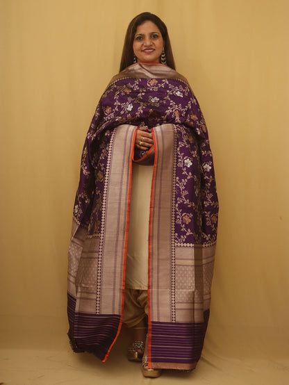 Purple Banarasi Handloom Pure Katan Silk Kadwa Dupatta - Luxurion World