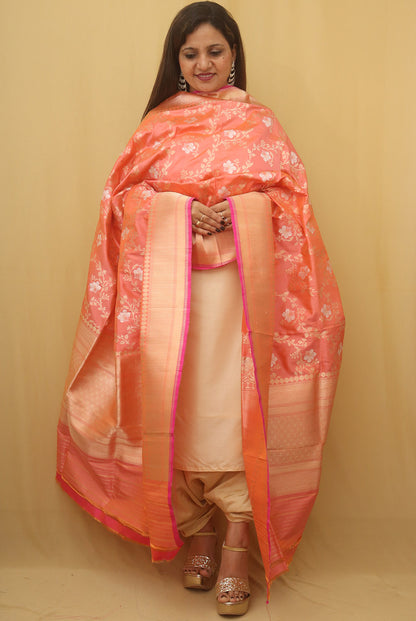 Peach And Pink Banarasi Handloom Pure Katan Silk Kadwa Dupatta - Luxurion World