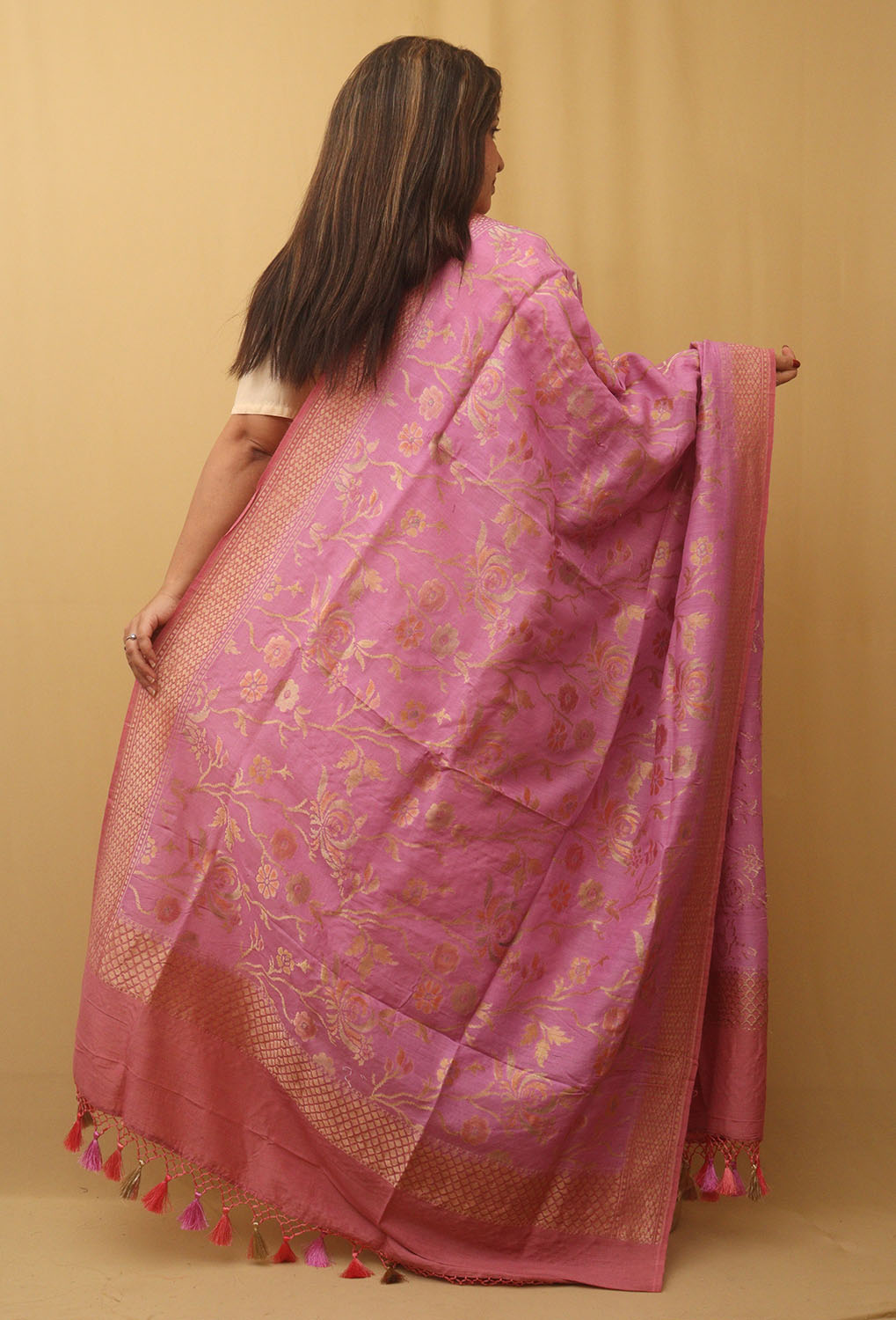 Pink Banarasi Handloom Pure Moonga Silk Dupatta - Luxurion World