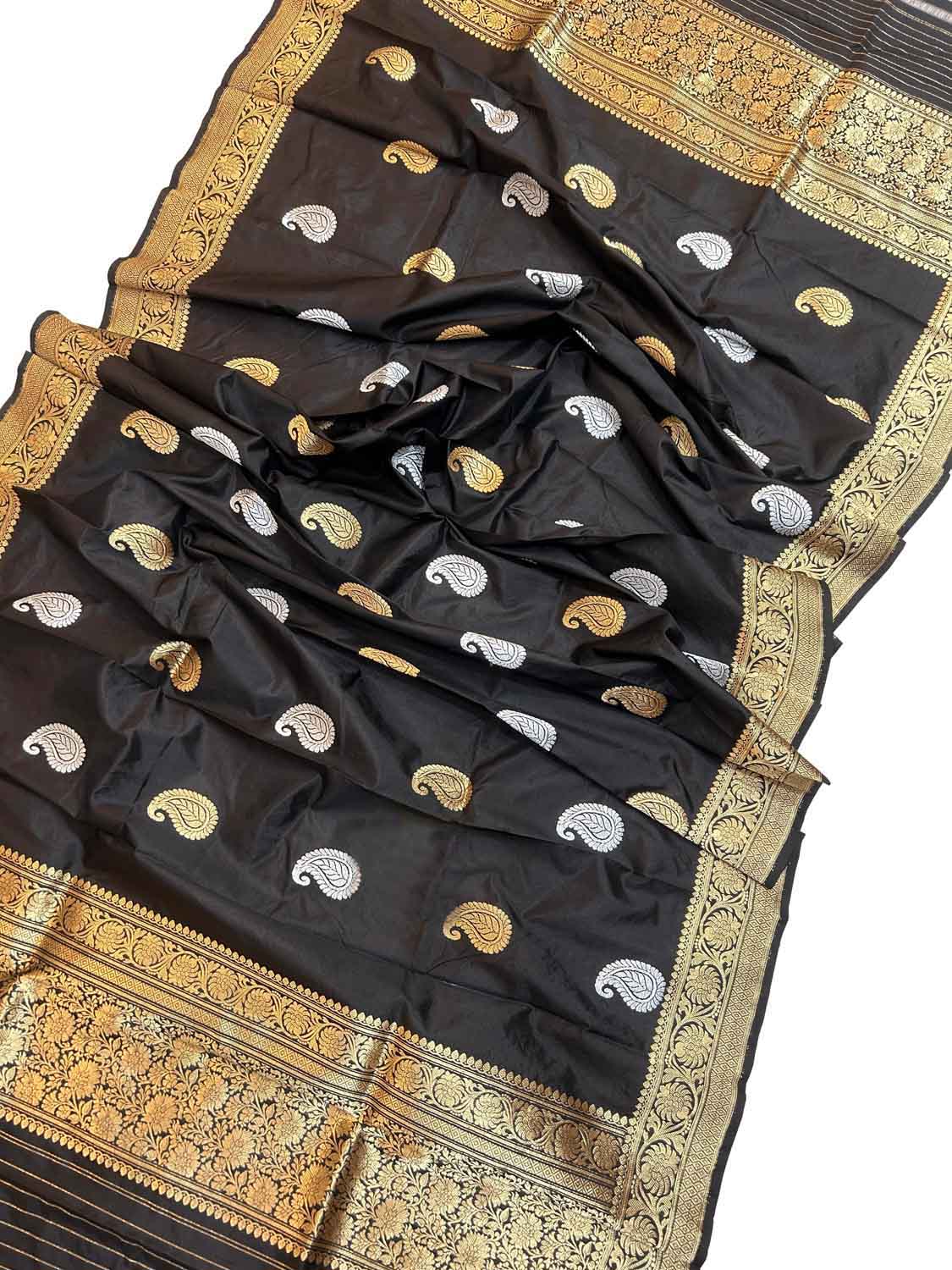 Exquisite Black Banarasi Silk Dupatta with Kadwa Boota - Luxurion World