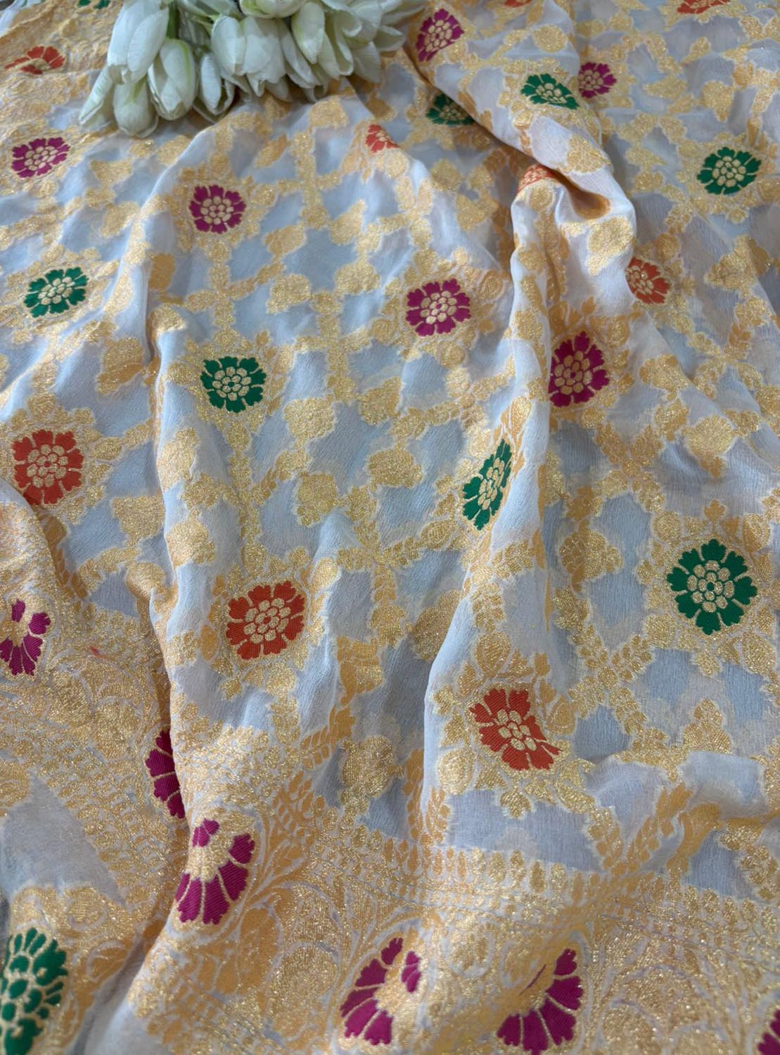 Dyeable Meenakari Flower Design Banarasi Pure Georgette Dupatta - Luxurion World- Crafted Heirlooms