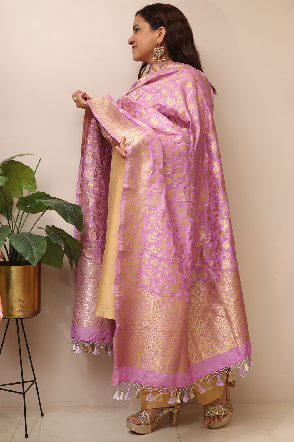 Elegant Purple Banarasi Silk Dupatta with Shikargah Design - Luxurion World