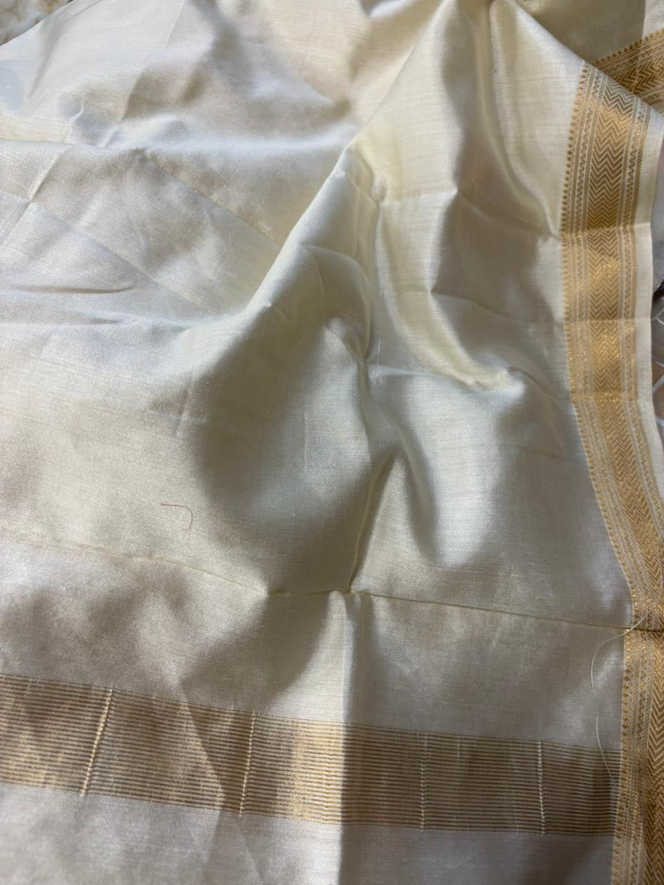 Dyeable Banarasi Handloom Pure Chiniya Silk Dupatta - Luxurion World- Crafted Heirlooms