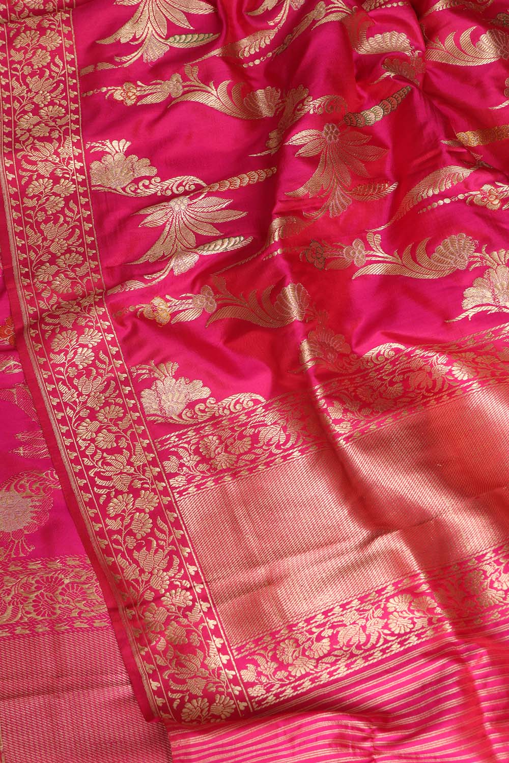 Beautiful Pink Banarasi Handloom Pure Katan Silk Kadwa Dupatta - Luxurion World- Crafted Heirlooms