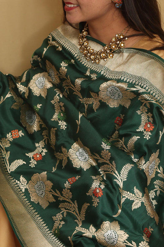 Exquisite Green Banarasi Handloom Pure Katan Silk Kadwa Dupatta - Luxurion World