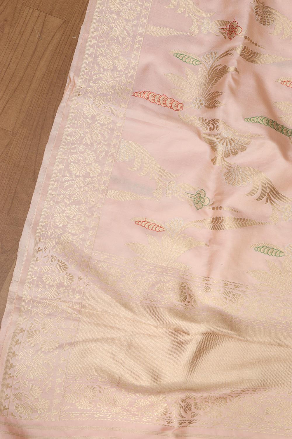 Beautiful Pink Banarasi Handloom Pure Katan Silk Kadwa Dupatta - Luxurion World