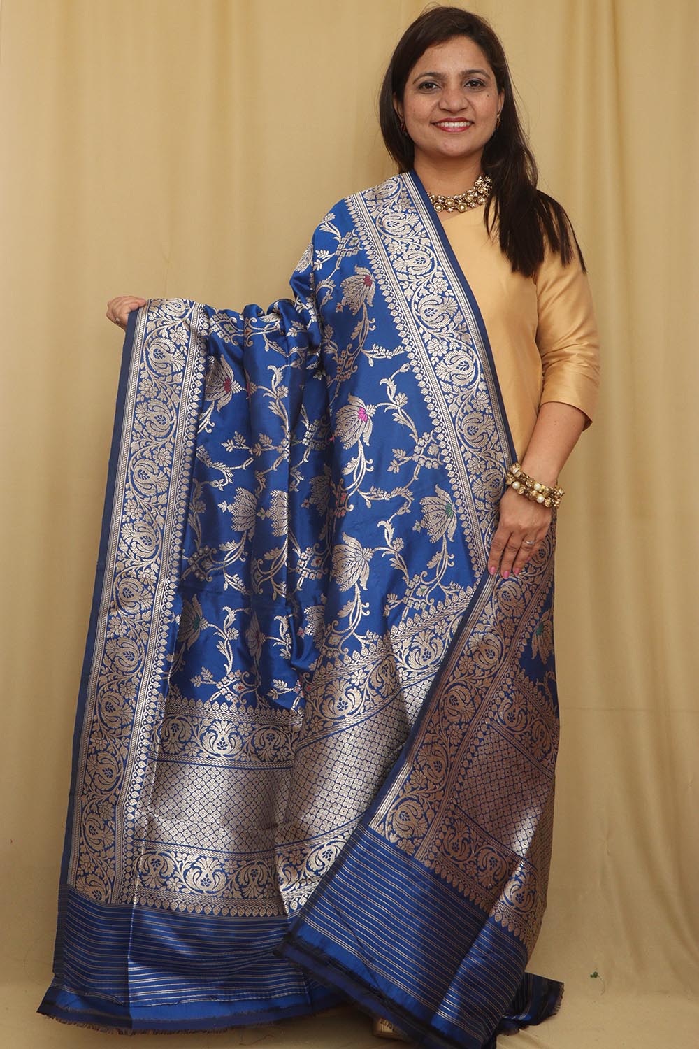 Beautiful Blue Banarasi Handloom Pure Katan Silk Kadwa Dupatta - Luxurion World