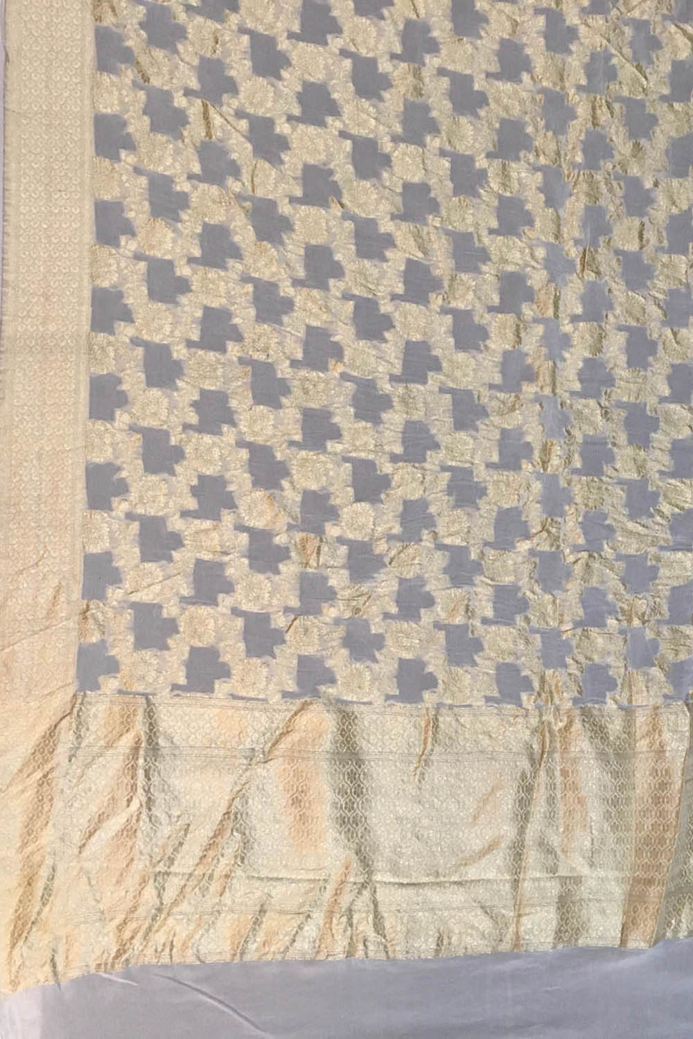 Dyeable Banarasi Handloom Pure Georgette Dupatta - Luxurion World- Crafted Heirlooms