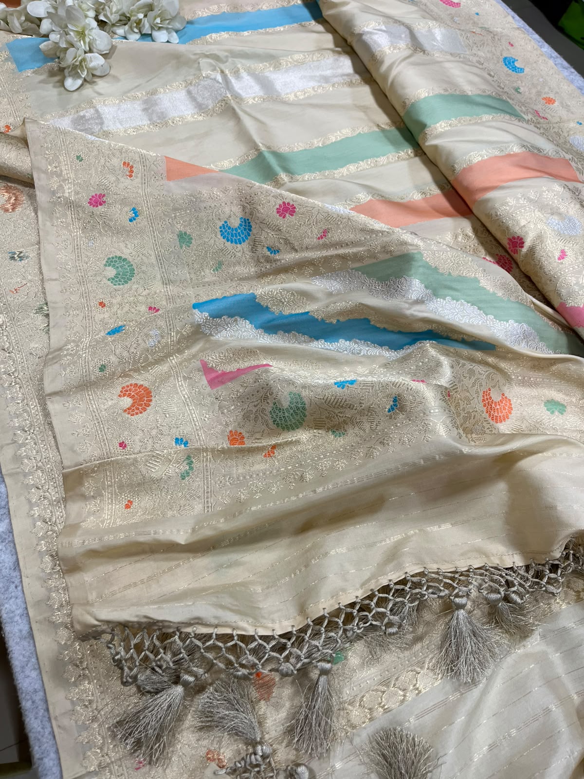 PD1B1ZA526090801 Multicolor Banarasi Pure Katan Silk Kadwa Rangkat Dupatta