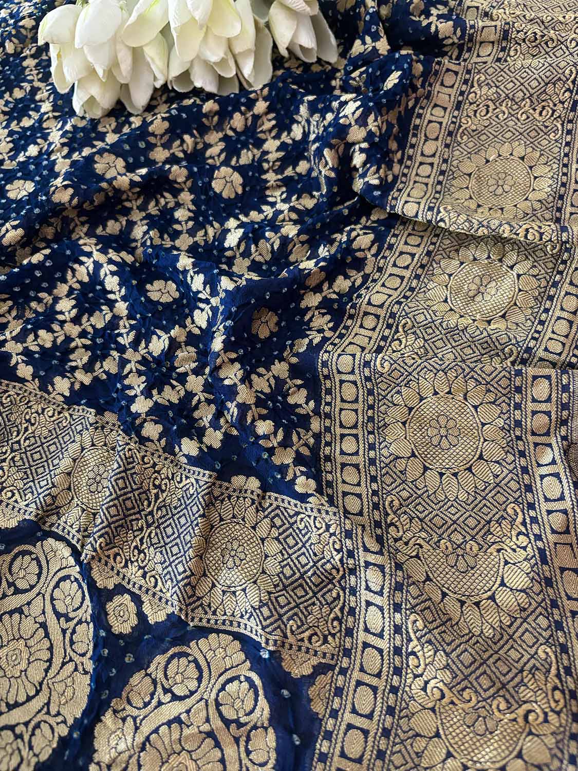 Blue Banarasi Bandhani Pure Georgette Flower Design Dupatta - Luxurion World- Crafted Heirlooms