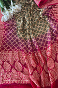 Multicolor Banarasi Bandhani Pure Georgette Paisley Design Dupatta - Luxurion World