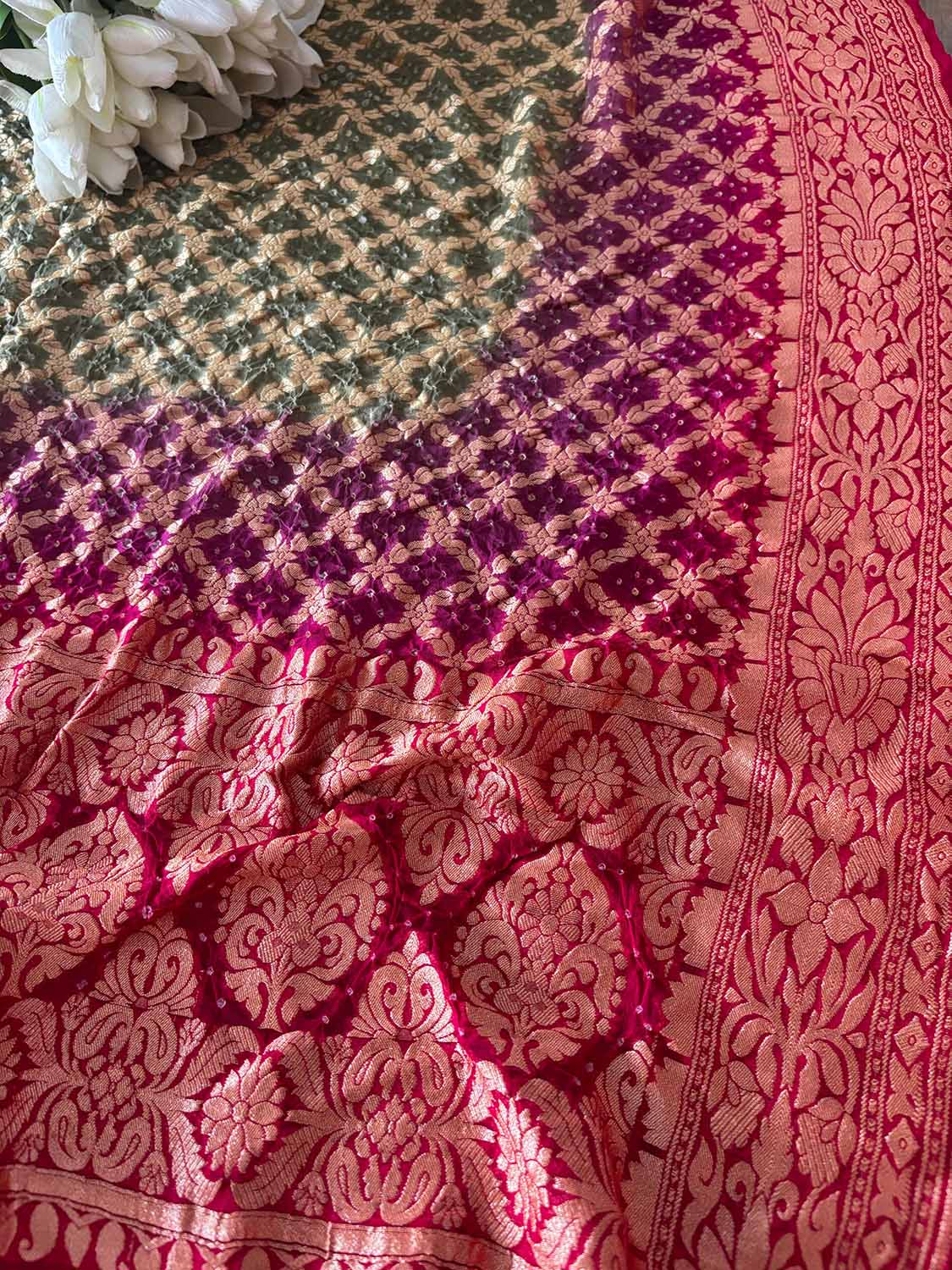 Multicolor Banarasi Bandhani Pure Georgette Paisley Design Dupatta - Luxurion World