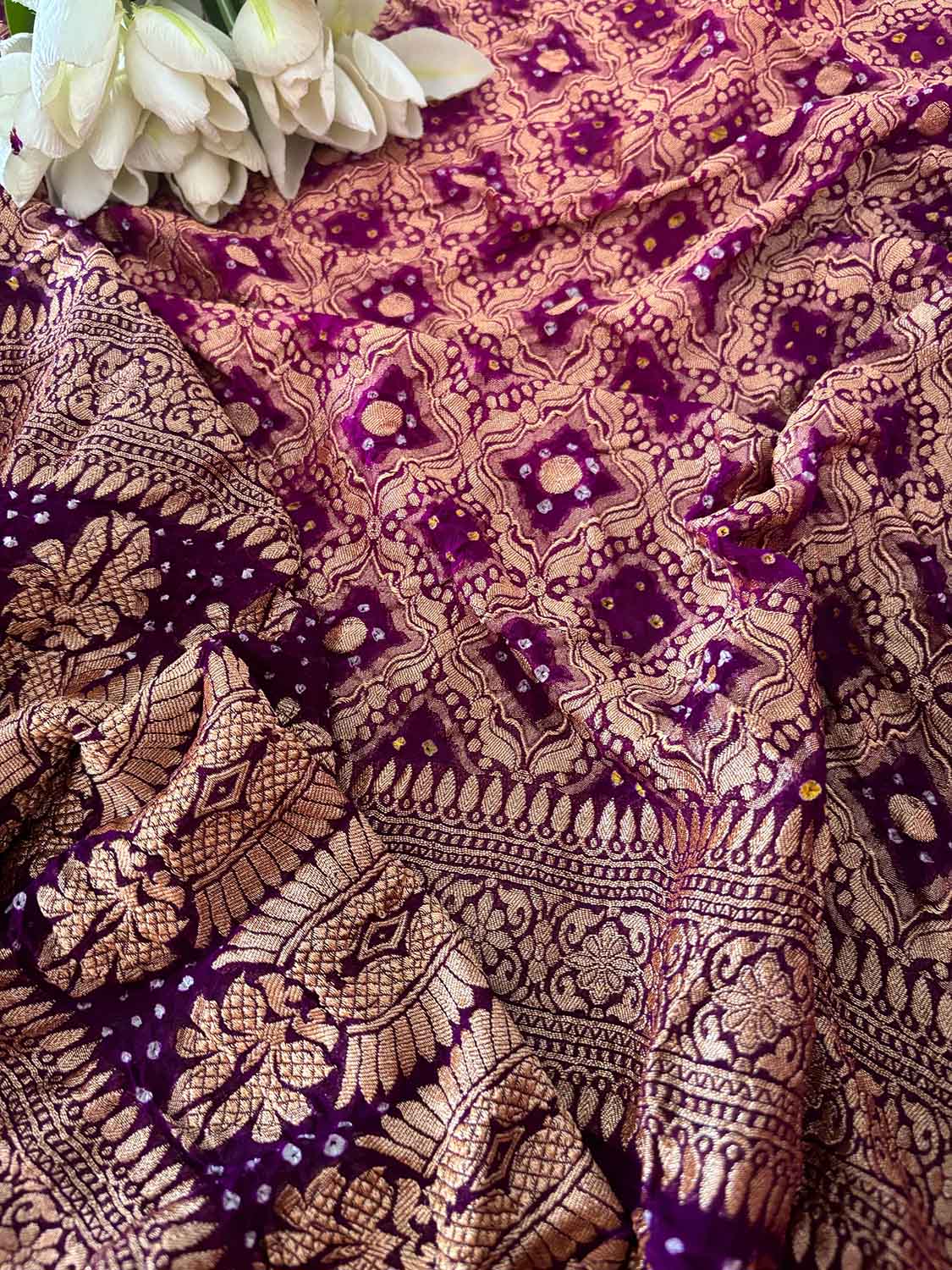 Stunning Purple And Pink Banarasi Bandhani Pure Georgette Shaded Dupatta - Luxurion World