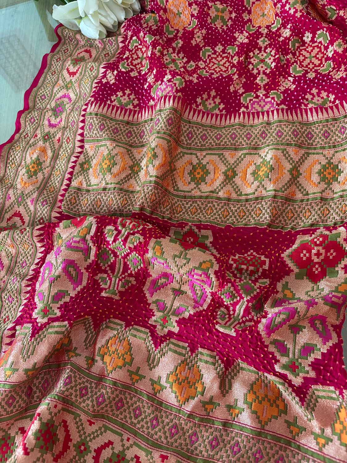 Pink Banarasi Bandhani Pure Georgette Meenakari Patola Design Dupatta With White Bandhej - Luxurion World