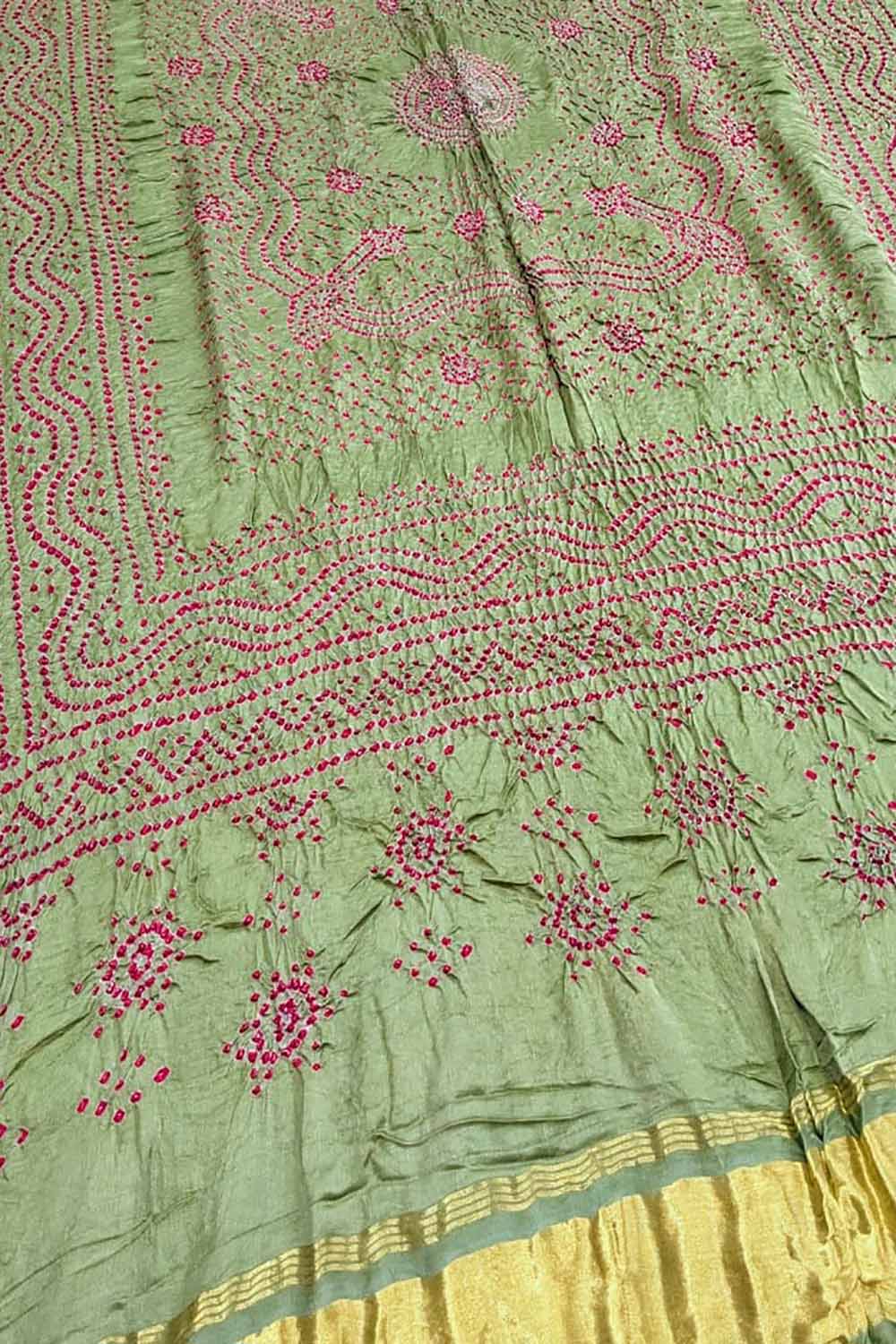 Green Bandhani Gajji Silk Dupatta - Pure Elegance - Luxurion World