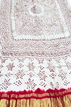Elegant White Bandhani Gajji Silk Dupatta - Luxurion World