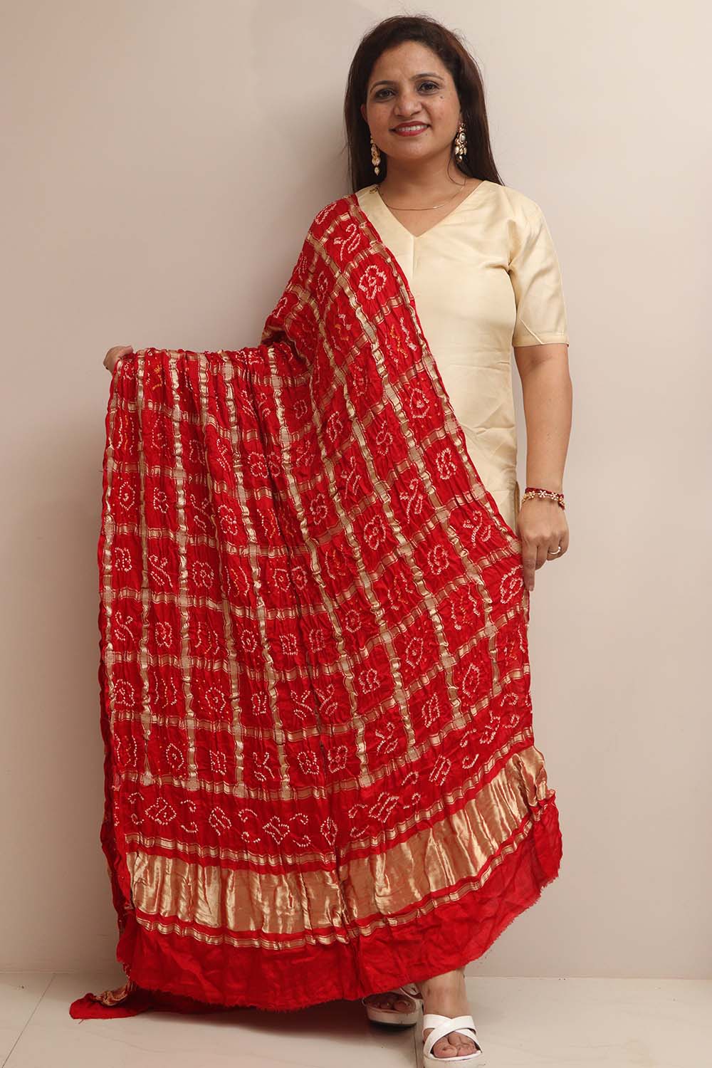 Vibrant Red Bandhani Gajji Silk Dupatta - Pure Elegance - Luxurion World- Crafted Heirlooms