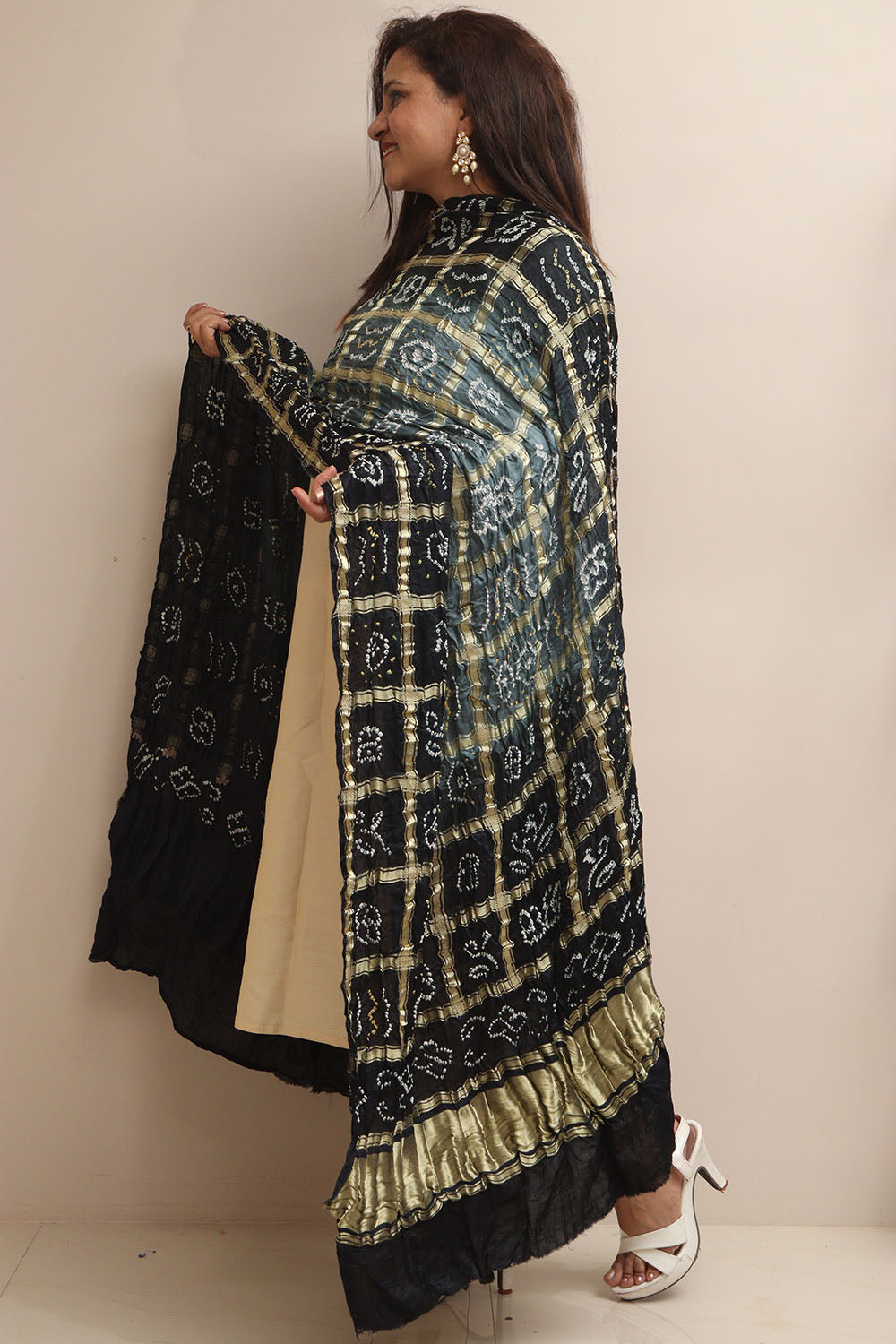 Elegant Black & Grey Bandhani Gajji Silk Dupatta - Luxurion World
