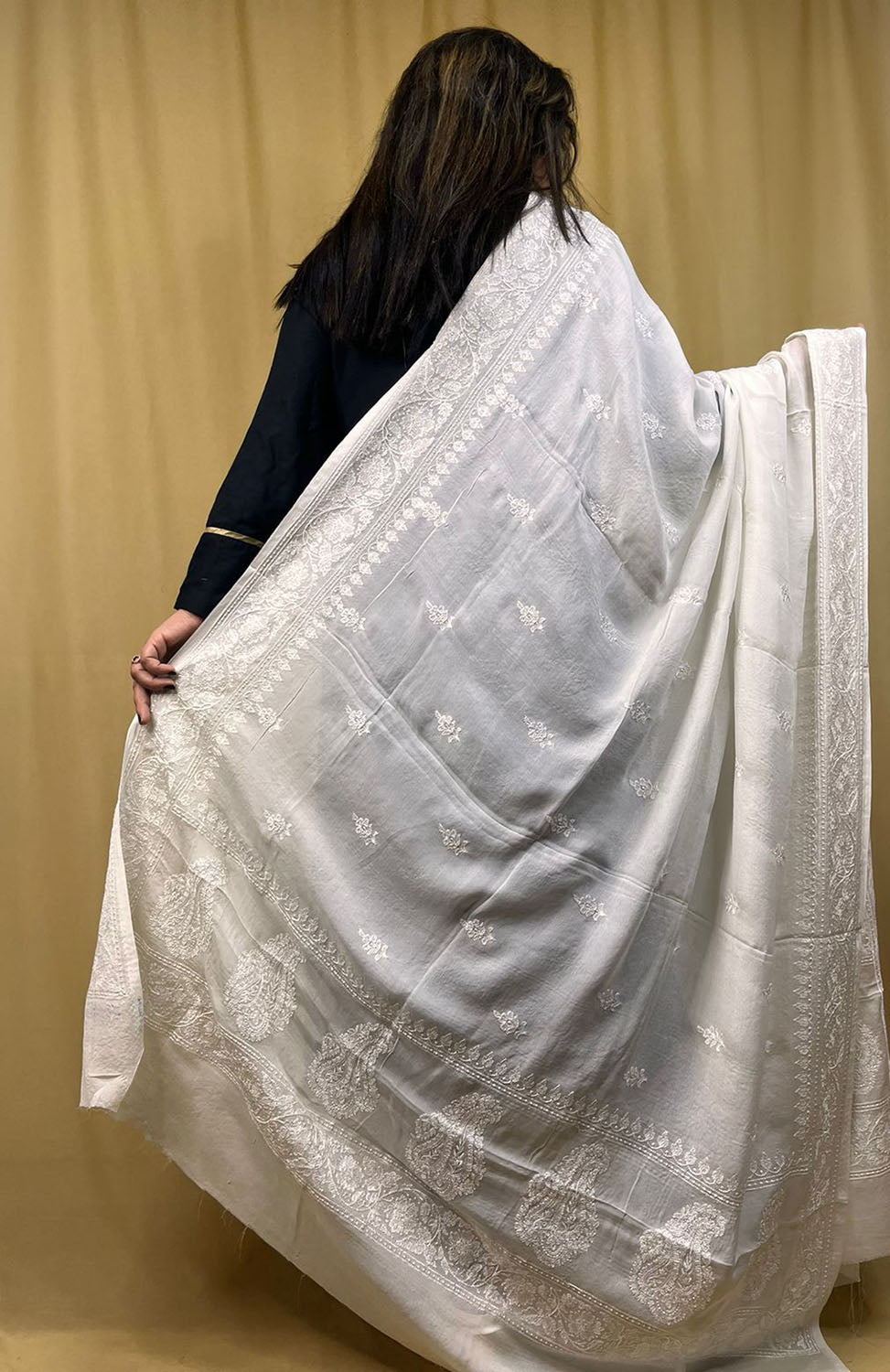 Chic Chikankari Chiffon Dupatta: Dyeable & Embroidered - Luxurion World