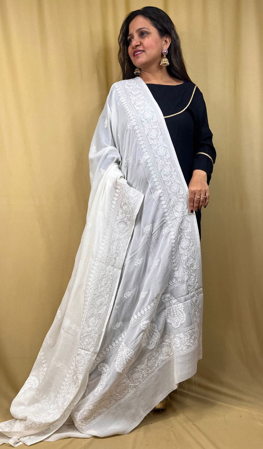 Chic Chikankari Chiffon Dupatta: Dyeable & Embroidered - Luxurion World