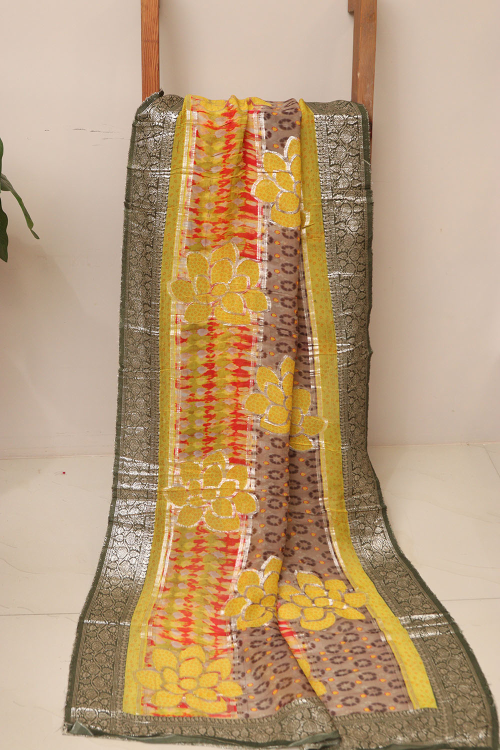 Multicolor Digital Printed Banarasi Dola Silk Dupatta - Luxurion World- Crafted Heirlooms