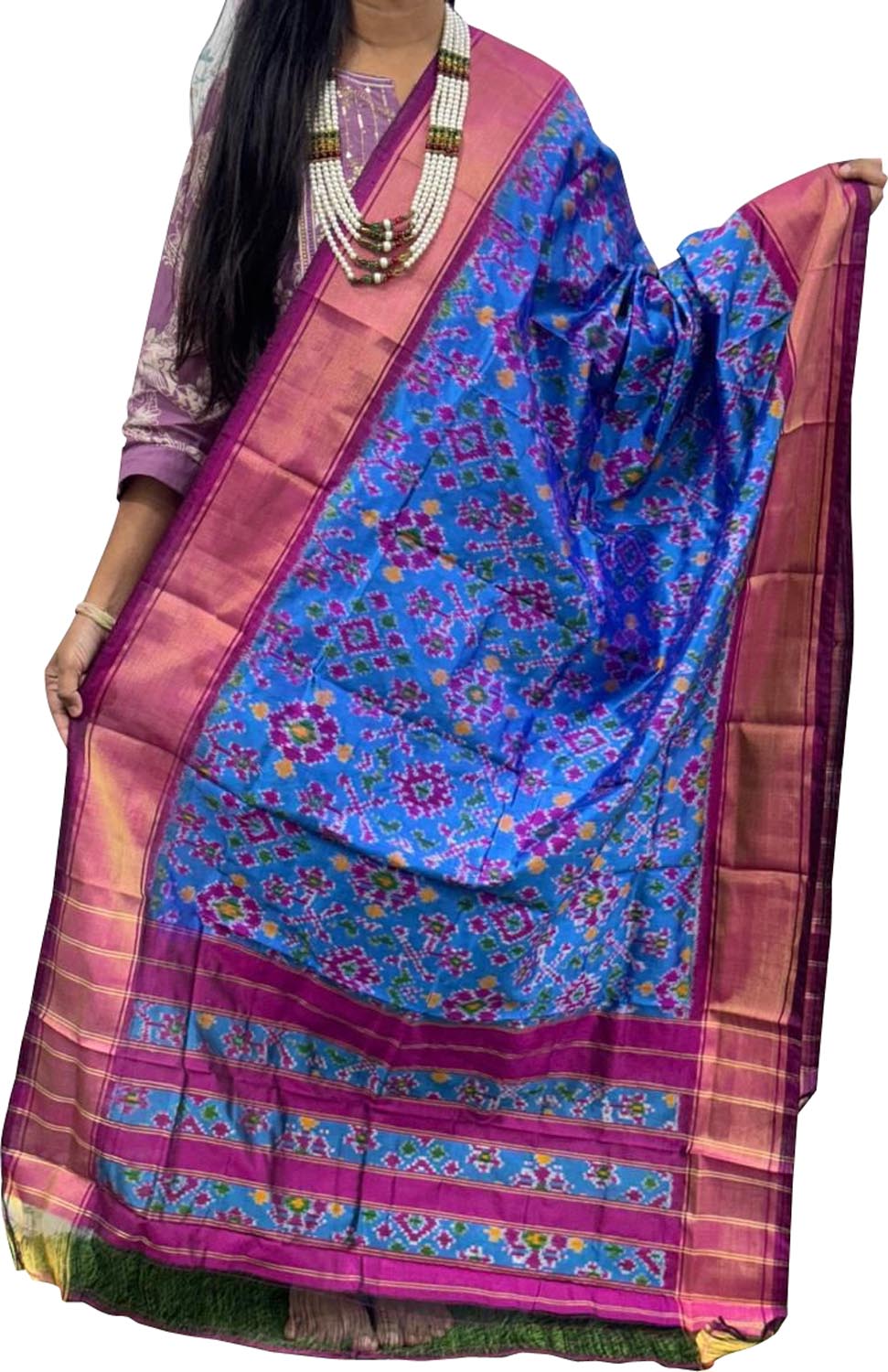 Blue Handloom Pochampally Ikat Pure Silk Dupatta - Luxurion World