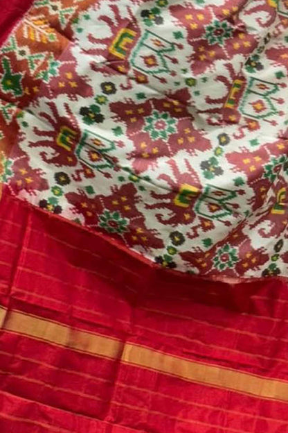 Off White Handloom Pochampally Ikat Pure Silk Dupatta - Luxurion World