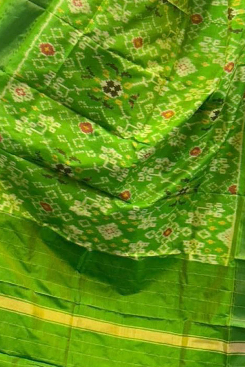 Green Handloom Pochampally Ikat Pure Silk Dupatta - Luxurion World