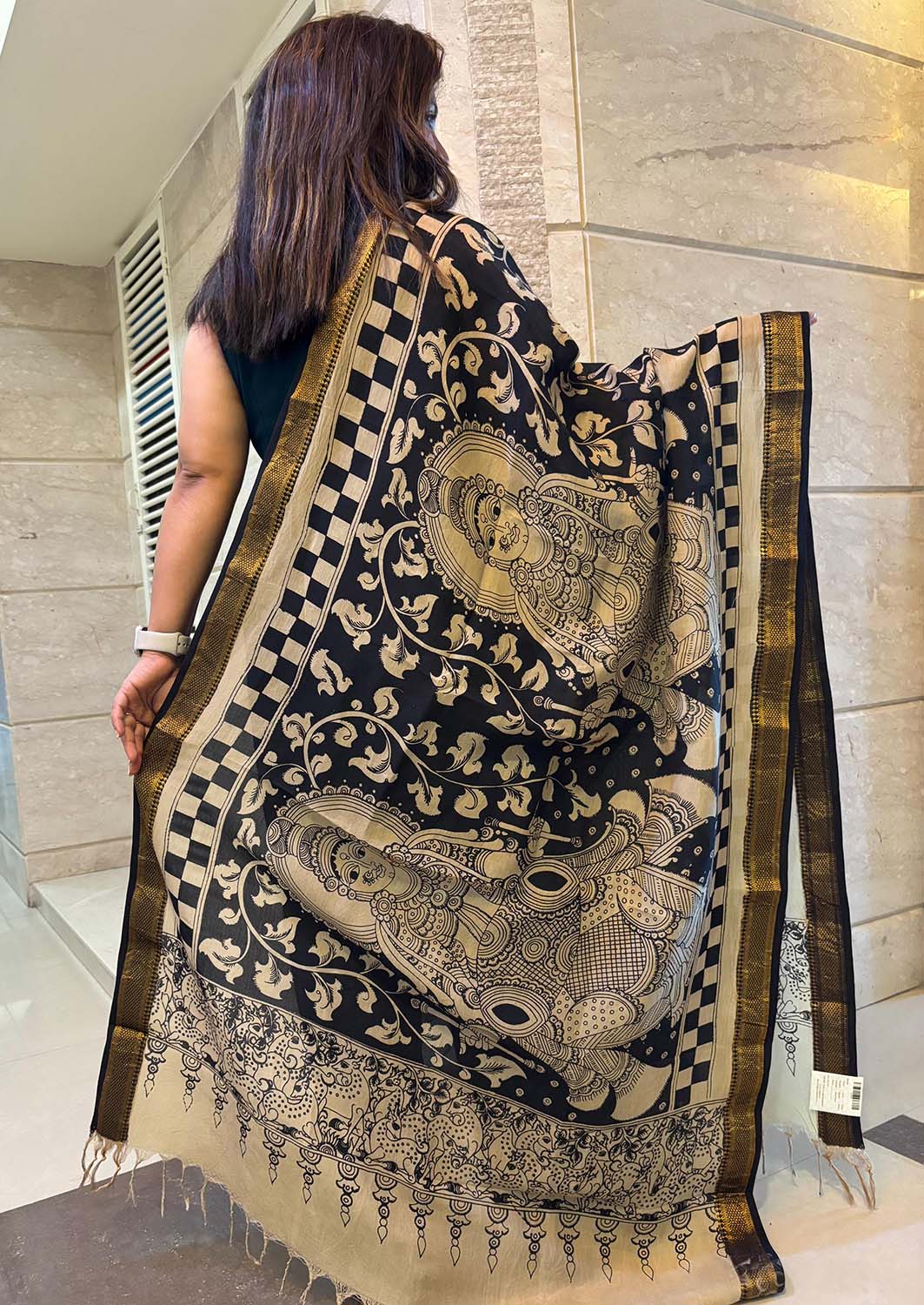 Black And White Hand Painted Kalamkari Pure Bangalore Silk Dupatta - Luxurion World
