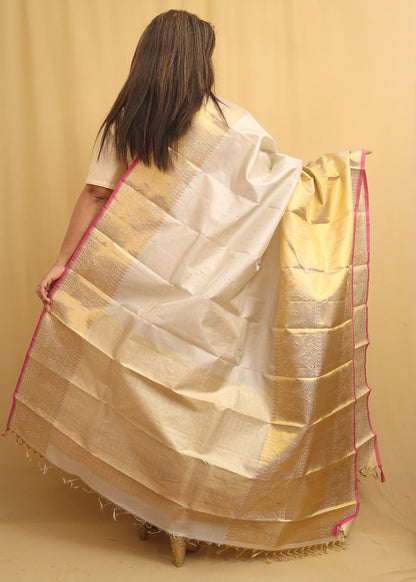 White Kanjeevaram Handloom Pure Silver Tissue Silk Dupatta - Luxurion World