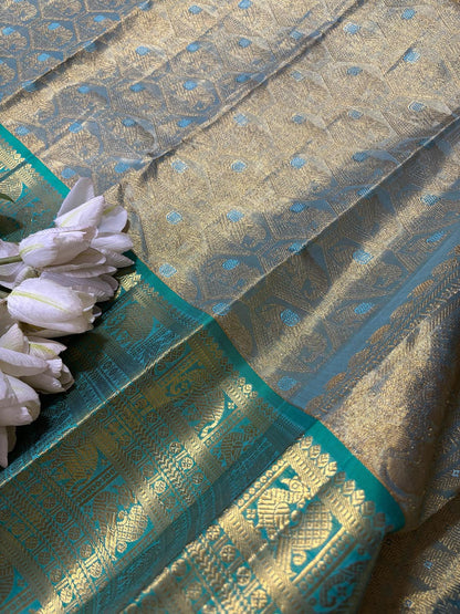 Blue & Green Kanjeevaram Handloom Pure Silk Dupatta - Luxurion World