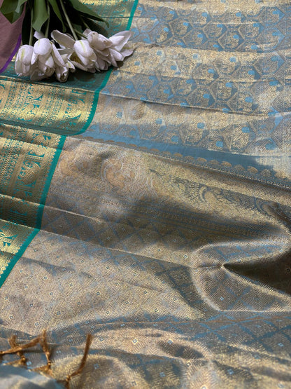 Blue & Green Kanjeevaram Handloom Pure Silk Dupatta - Luxurion World