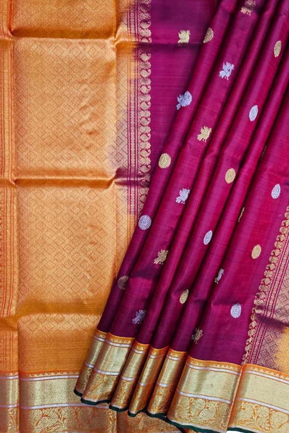 Maroon Kanjeevaram Silk Dupatta - Handloom Pure Elegance - Luxurion World