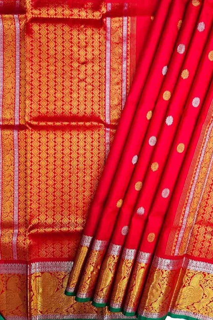 Red Kanjeevaram Silk Dupatta: Handloom Elegance - Luxurion World