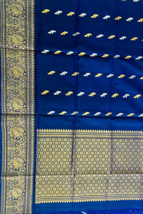 Blue Pure Kanjeevaram Gadwal Silk Handloom Dupatta - Luxurion World