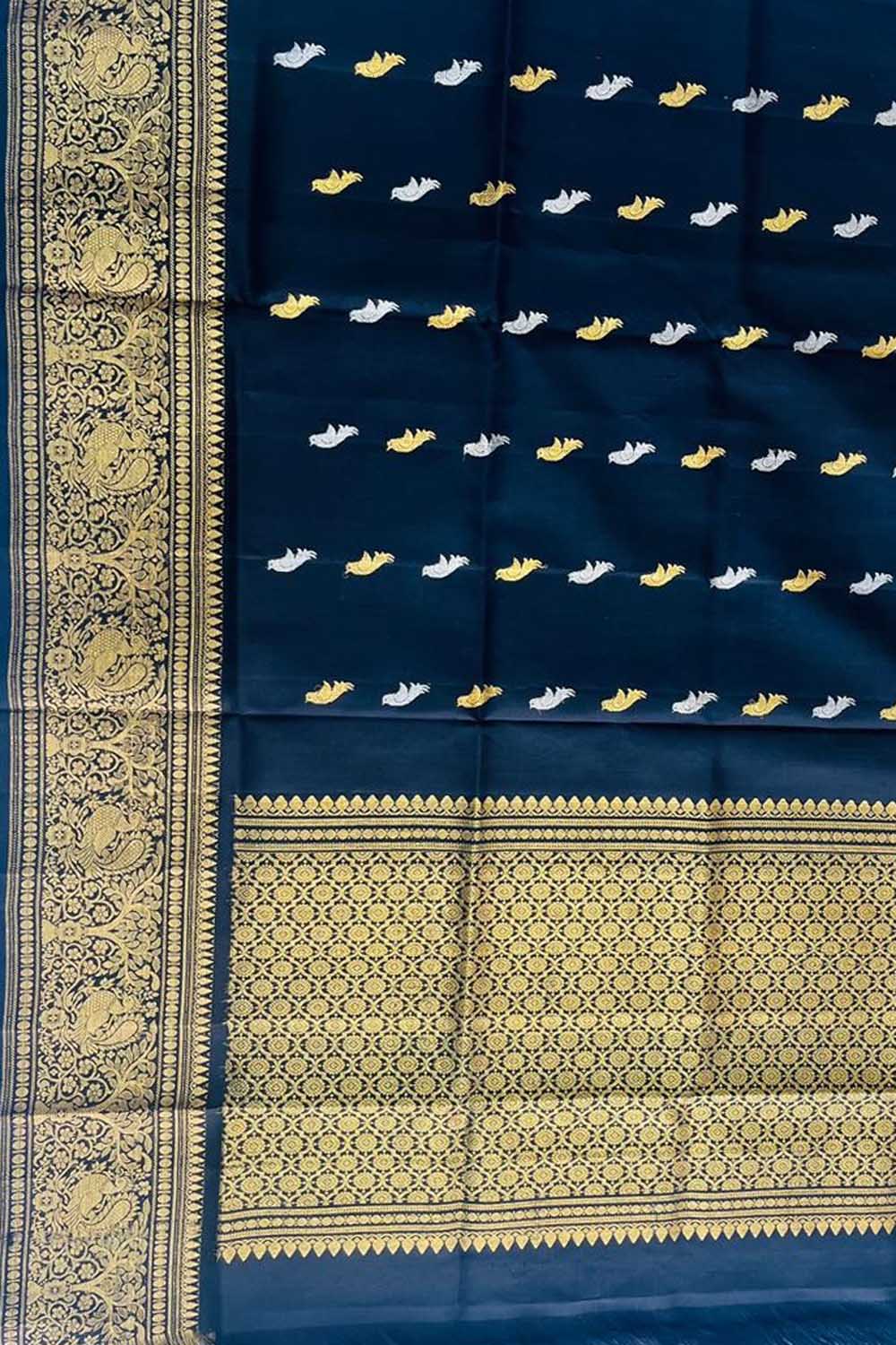 Blue Pure Kanjeevaram Gadwal Silk Handloom Dupatta - Luxurion World