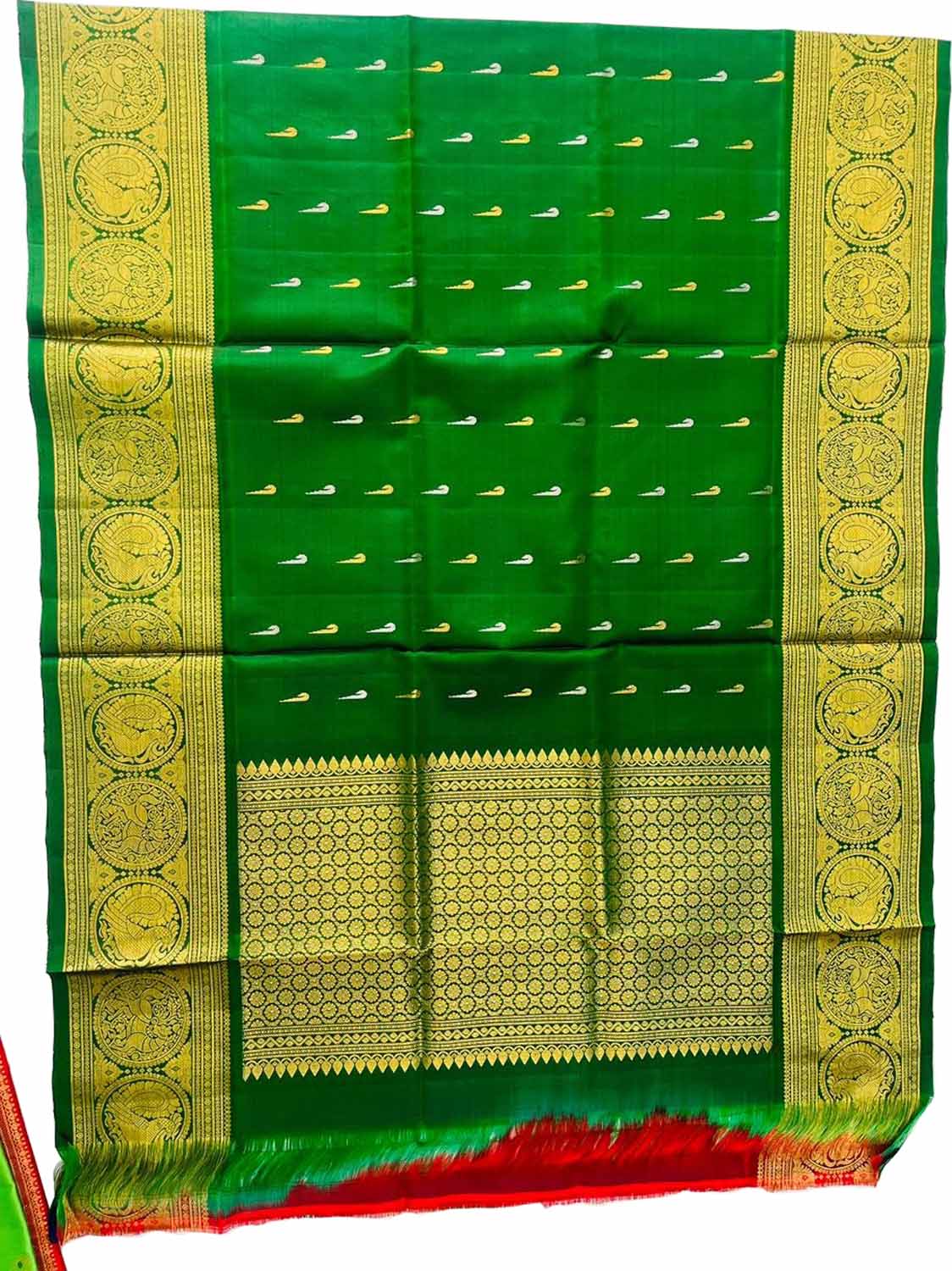Green Pure Kanjeevaram Gadwal Silk Handloom Dupatta - Luxurion World