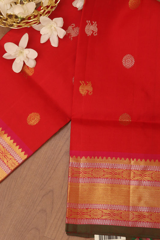 Red Kanjeevaram Handloom Pure Silk Dupatta - Luxurion World
