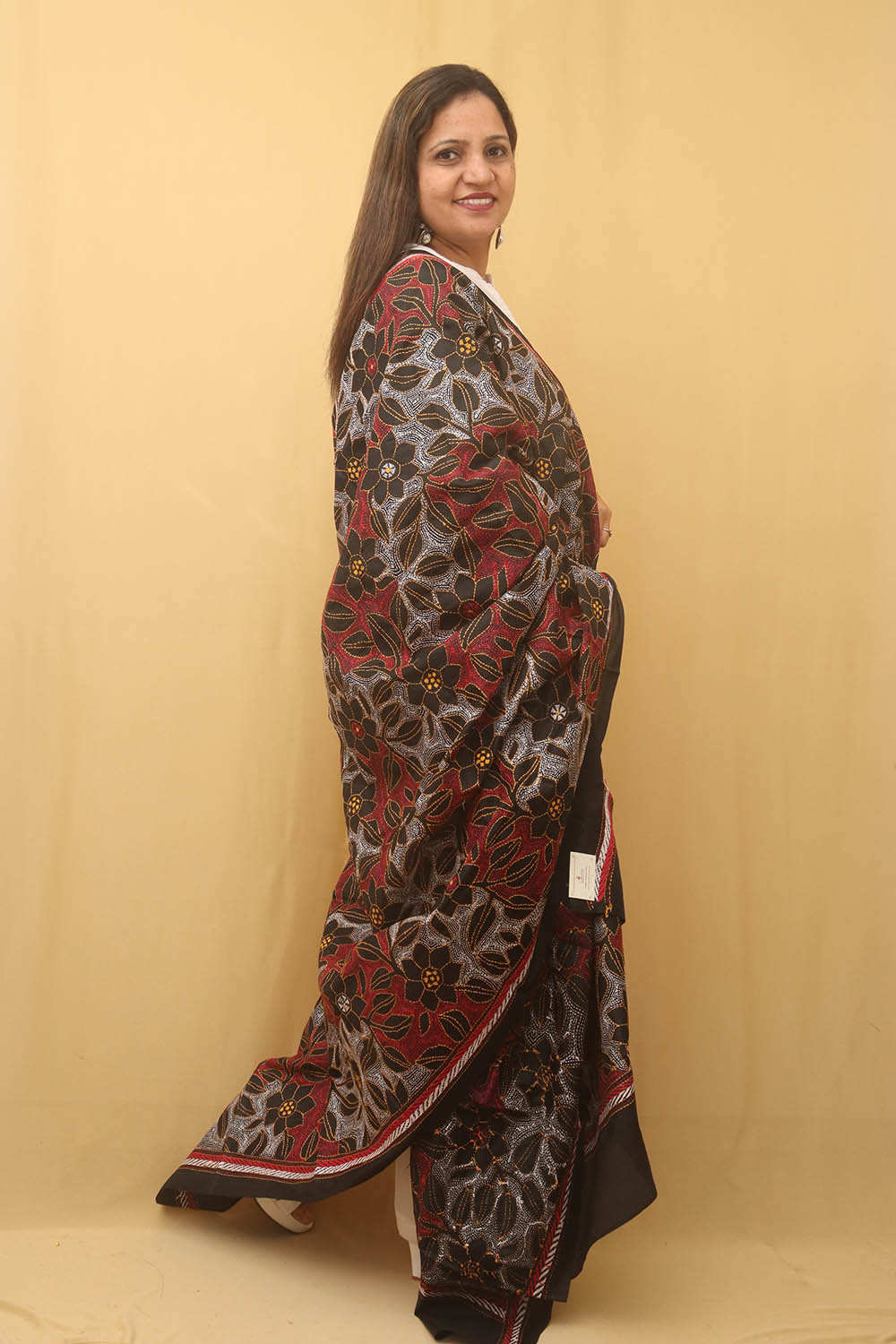 Black Hand Embroidered Reverse Kantha Banglore Silk Dupatta - Luxurion World
