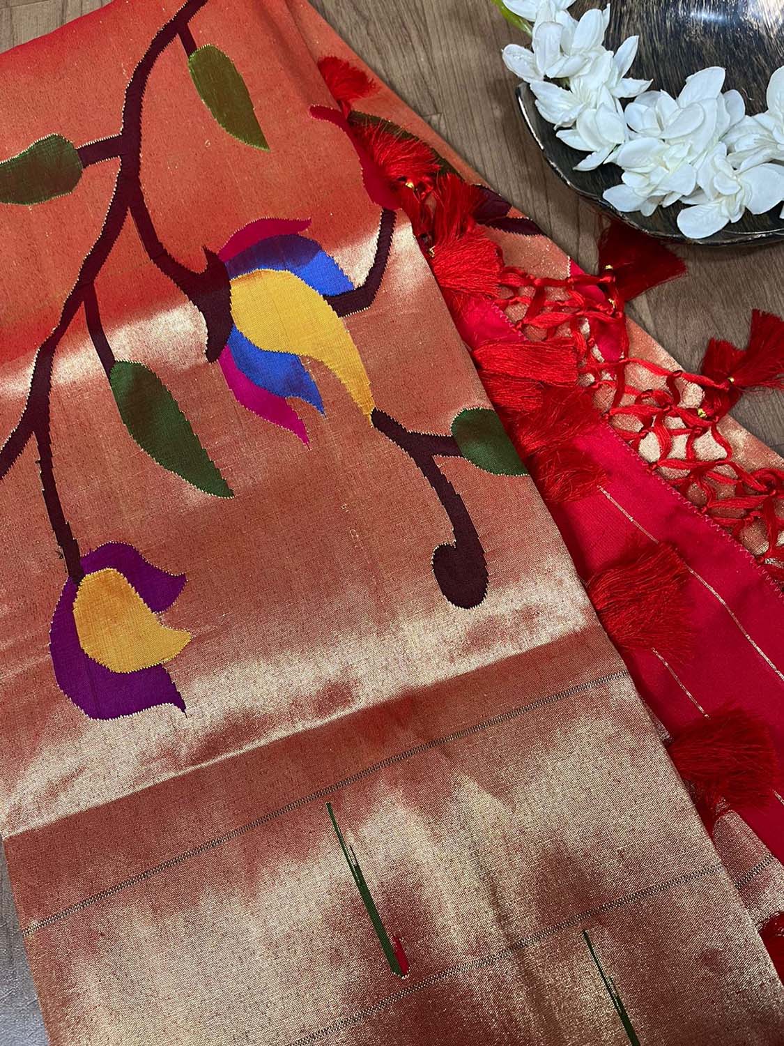 Exquisite Golden Paithani Handloom Pure Silk Brocade Muniya Border Dupatta - Luxurion World