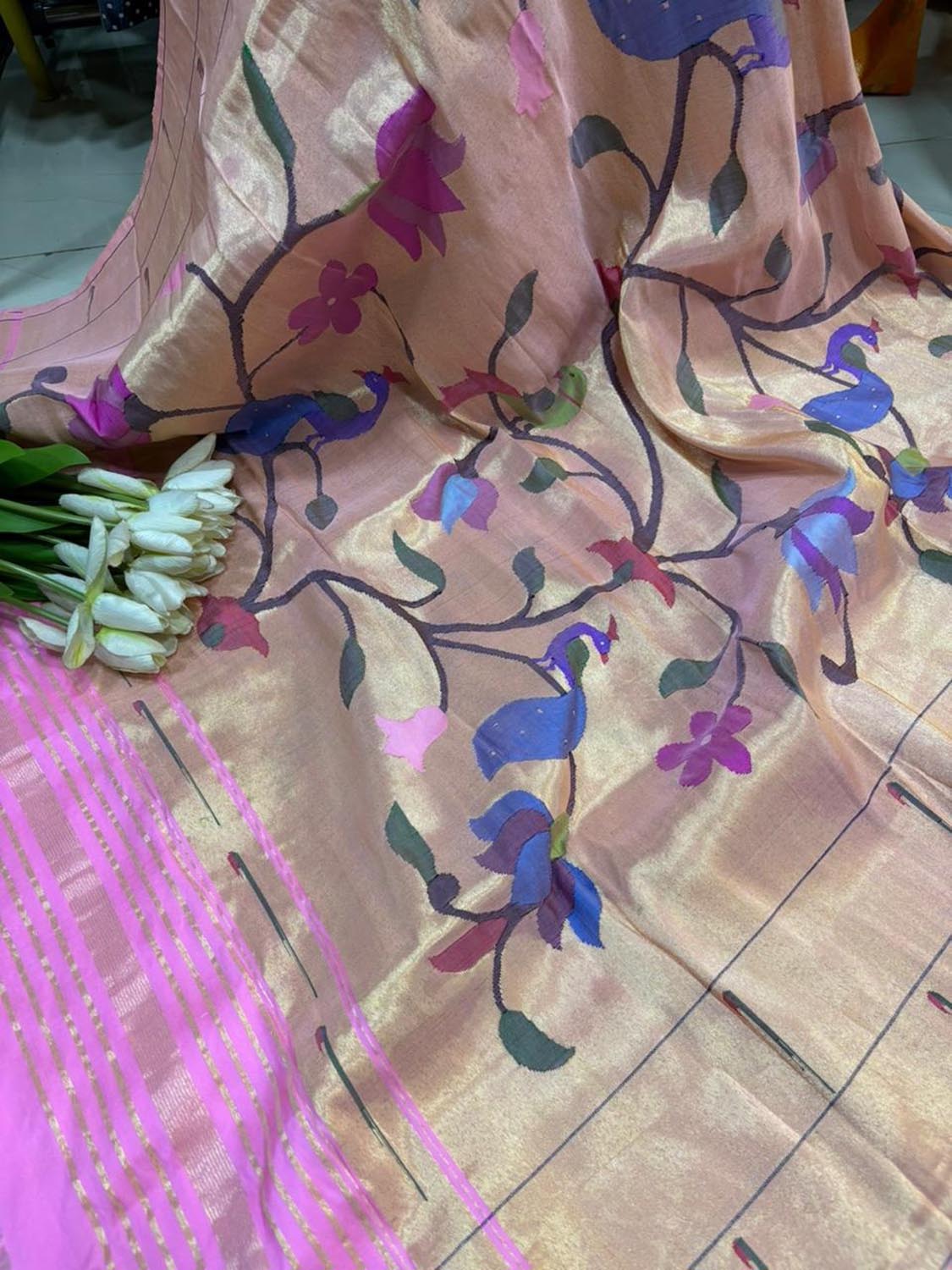 Pink Paithani Handloom Pure Silk Muniya Border Peacock And Flower Design Dupatta - Luxurion World
