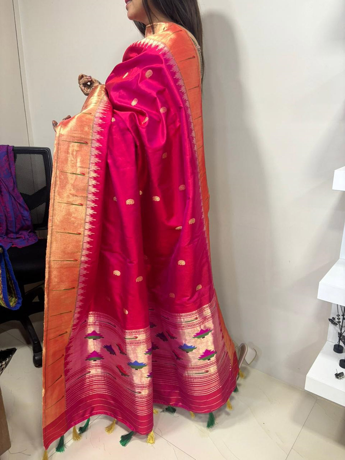 Pink Paithani Handloom Pure Silk Muniya Border Dupatta - Luxurion World- Crafted Heirlooms