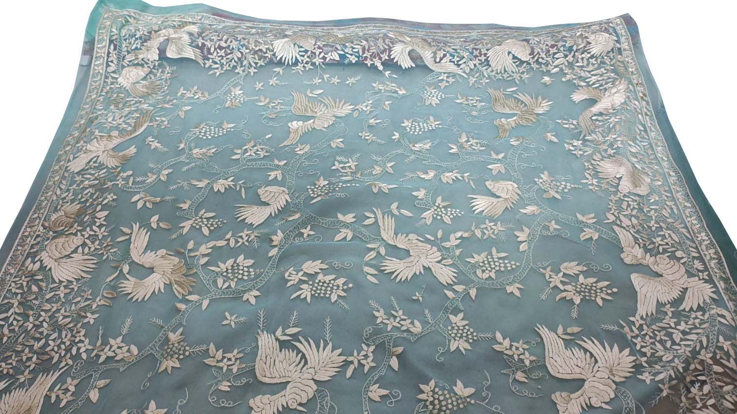 Blue Hand Embroidered Parsi Pure Georgette Bird And Flower Design Dupatta - Luxurion World