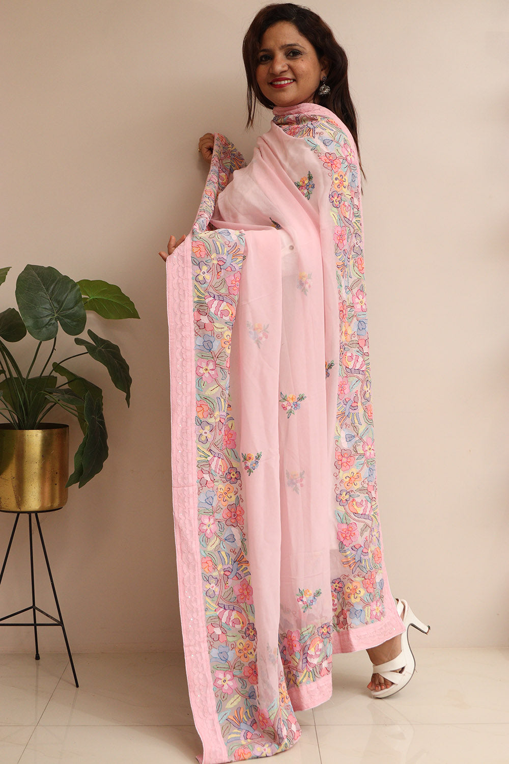Pink Hand Embroidered Parsi Georgette Flower Design Dupatta - Luxurion World