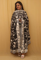 Black Hand Embroidered Parsi Pure Georgette Floral And Bird Design Dupatta - Luxurion World