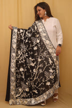 Black Hand Embroidered Parsi Pure Georgette Floral And Bird Design Dupatta - Luxurion World