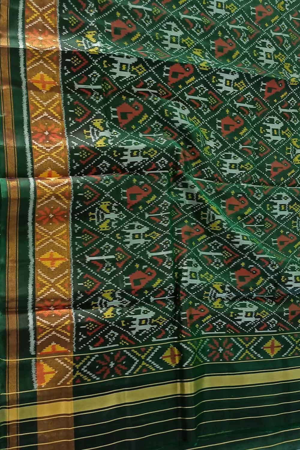 Handloom Single Ikat Rajkot Patola Dupatta in Green - Luxurion World