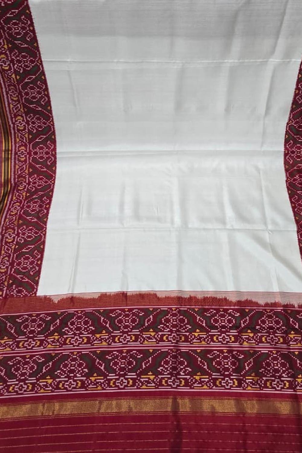 Off White Handloom Semi Patan Patola Pure Silk Dupatta - Luxurion World- Crafted Heirlooms